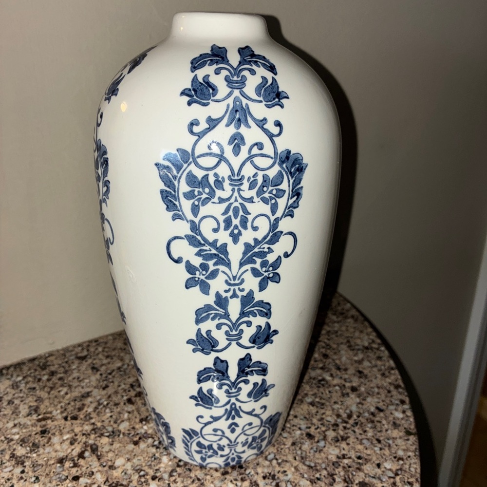 Elegant Blue and White Ceramic Vase One Design Home